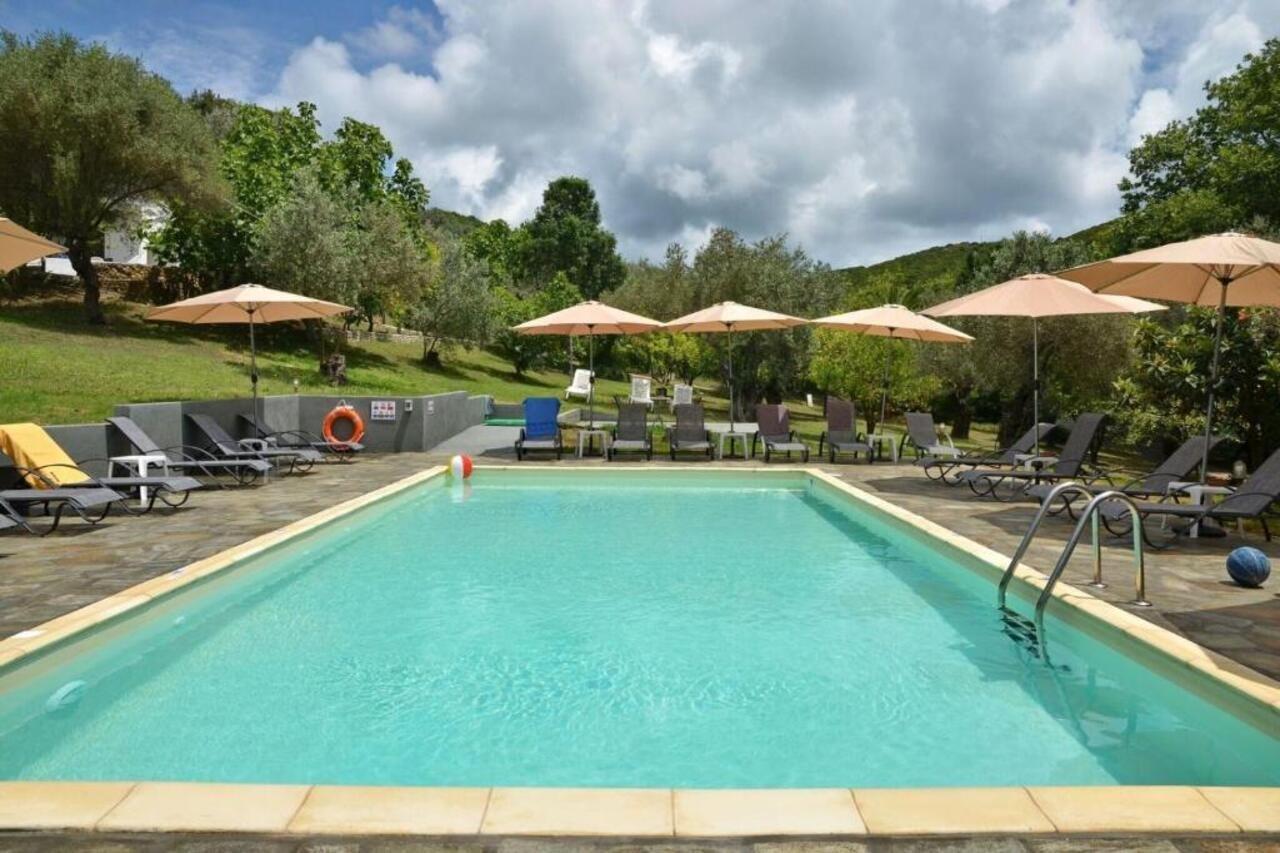 Katerina Apartments ตรูโลส ภายนอก รูปภาพ