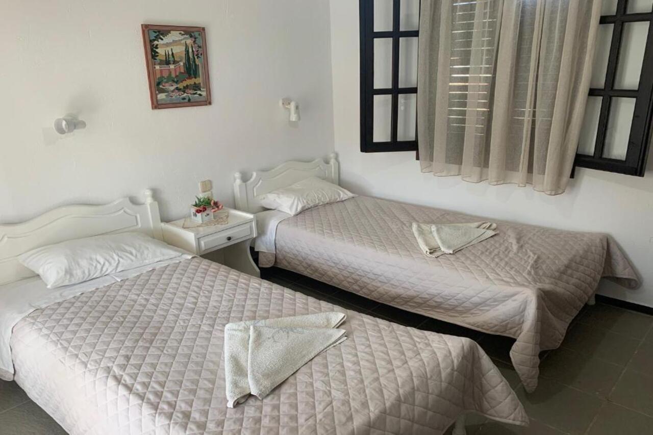 Katerina Apartments ตรูโลส ภายนอก รูปภาพ