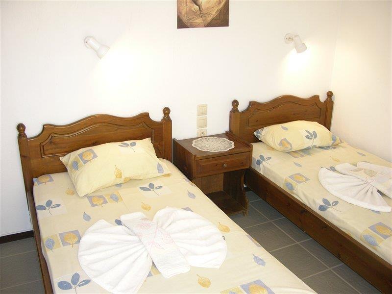 Katerina Apartments ตรูโลส ภายนอก รูปภาพ
